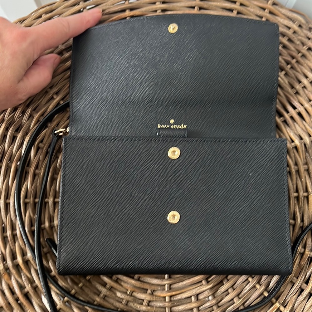 Kate Spade New York Saffiano Crossbody Wallet - Picture 4 of 9